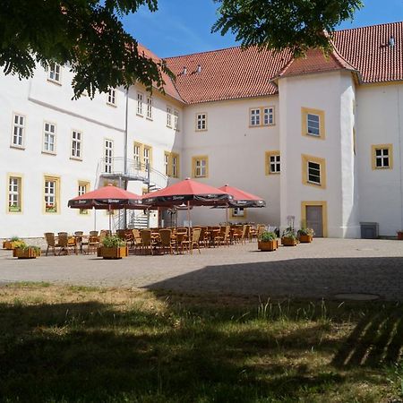 Schlosshotel Am Hainich Behringen  Экстерьер фото