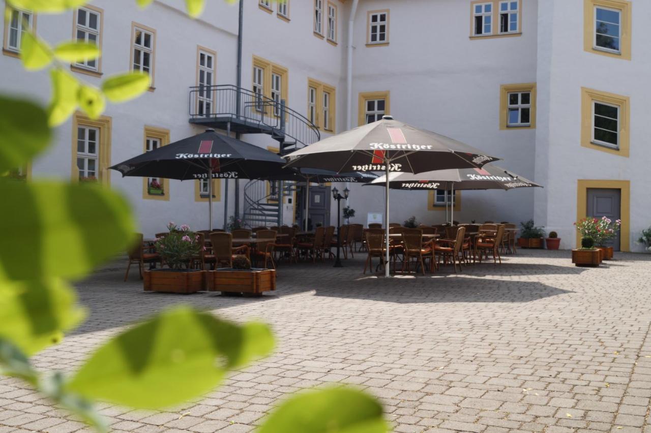 Schlosshotel Am Hainich Behringen  Экстерьер фото